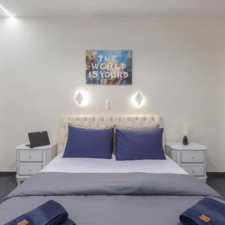 Walk Everywhere / Modern 2br Thessaloniki