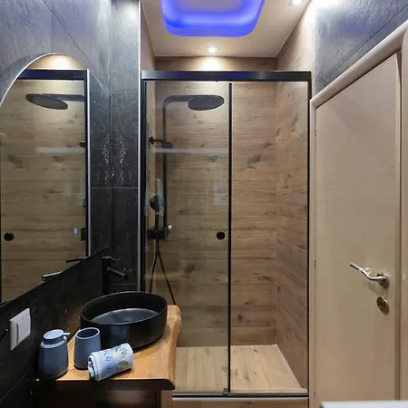 Walk Everywhere / Modern 2br سالونيك