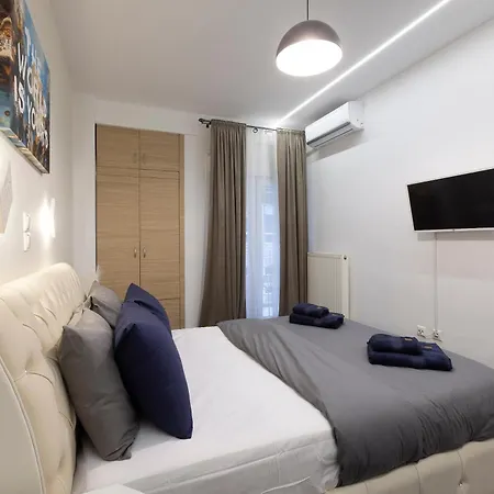 Walk Everywhere / Modern 2br Appartement